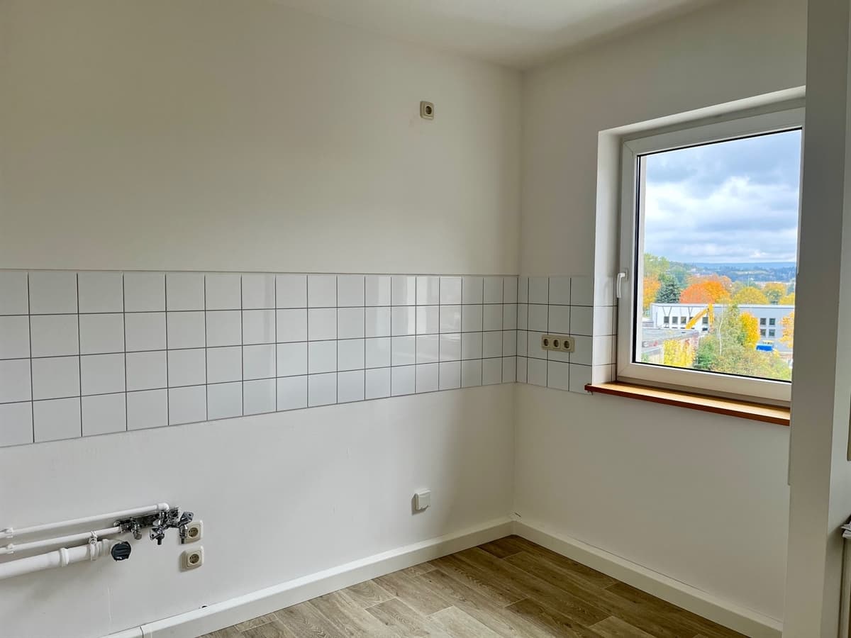 Frisch sanierte 1-Raumwohnung mit Balkon - Ansicht 3