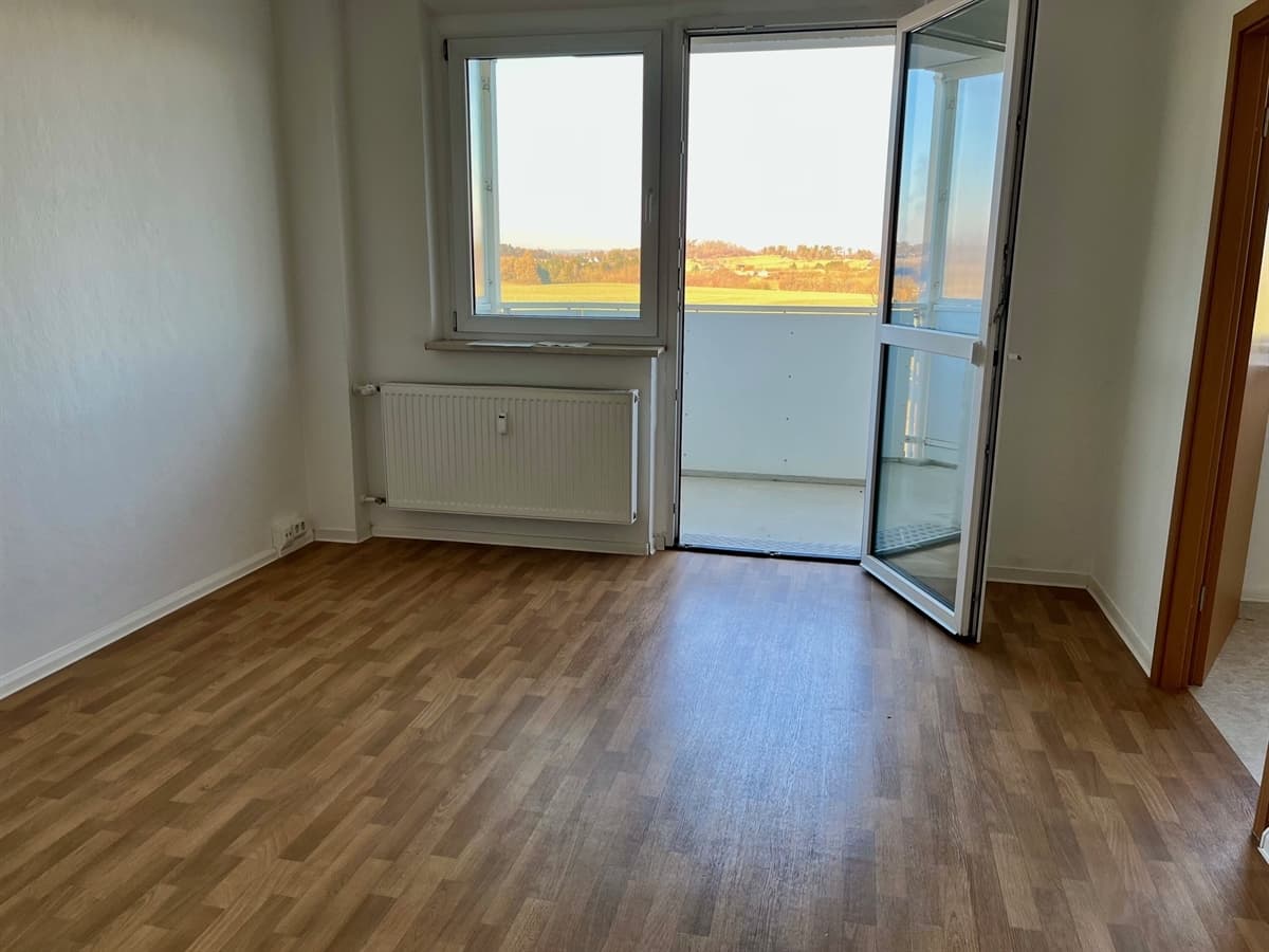 Barrierefreie 2-Raum-Wohnung mit Balkon, Dusche & Aufzug - Ansicht 2