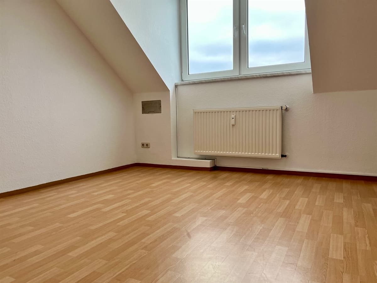 Dachgeschosswohnung mit Weitblick - im 1. Jahr 10 % Kraxelrabatt - Ansicht 3