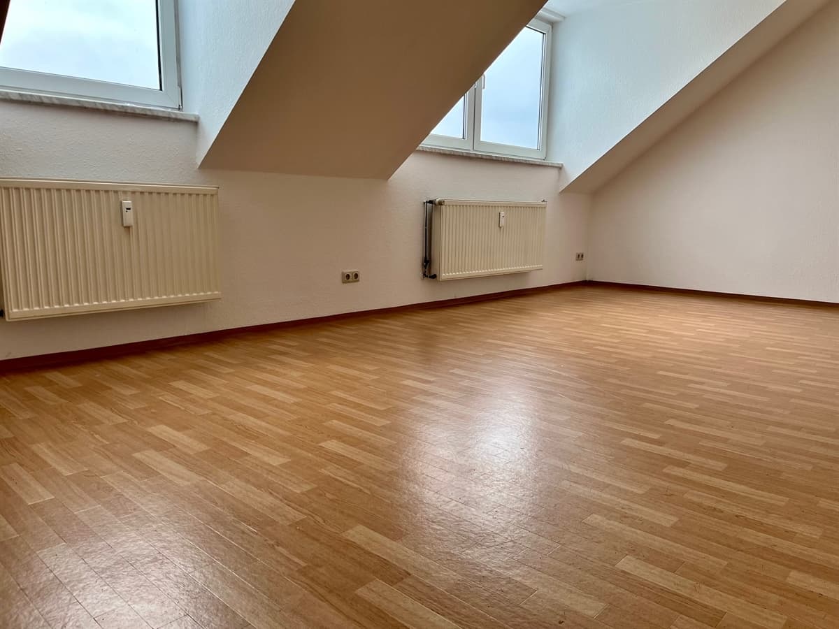 4-Raum-Wohnung im Dachgeschoss ink. 10 % Kraxelrabatt - Ansicht 3