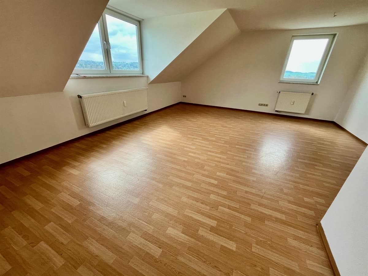 Charmante 4-Raum-Wohnung mit 10 % Kraxelrabatt - Ansicht 2